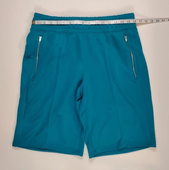 Puma x TMC Mens Size L Hustle Way Bermuda Shorts Nipsey Hussle Teal 531215-01 - Picture 5 of 12